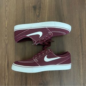 Nike SB Zoom Janoski men’s 9.5